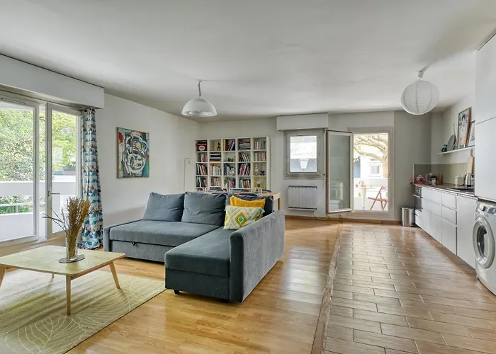 3 Bedroom Apartment With Balconies